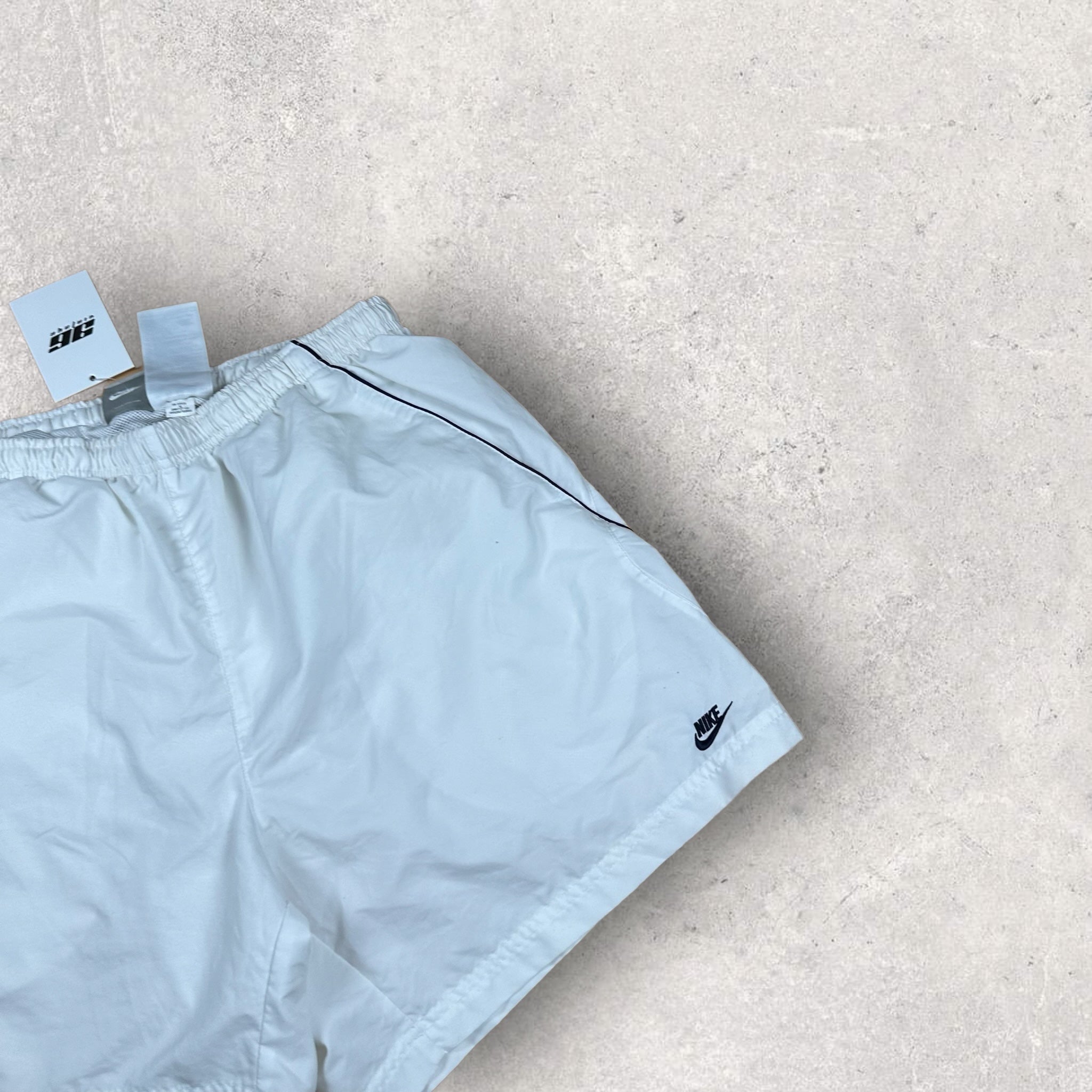 Vintage Nike Shorts (XL)