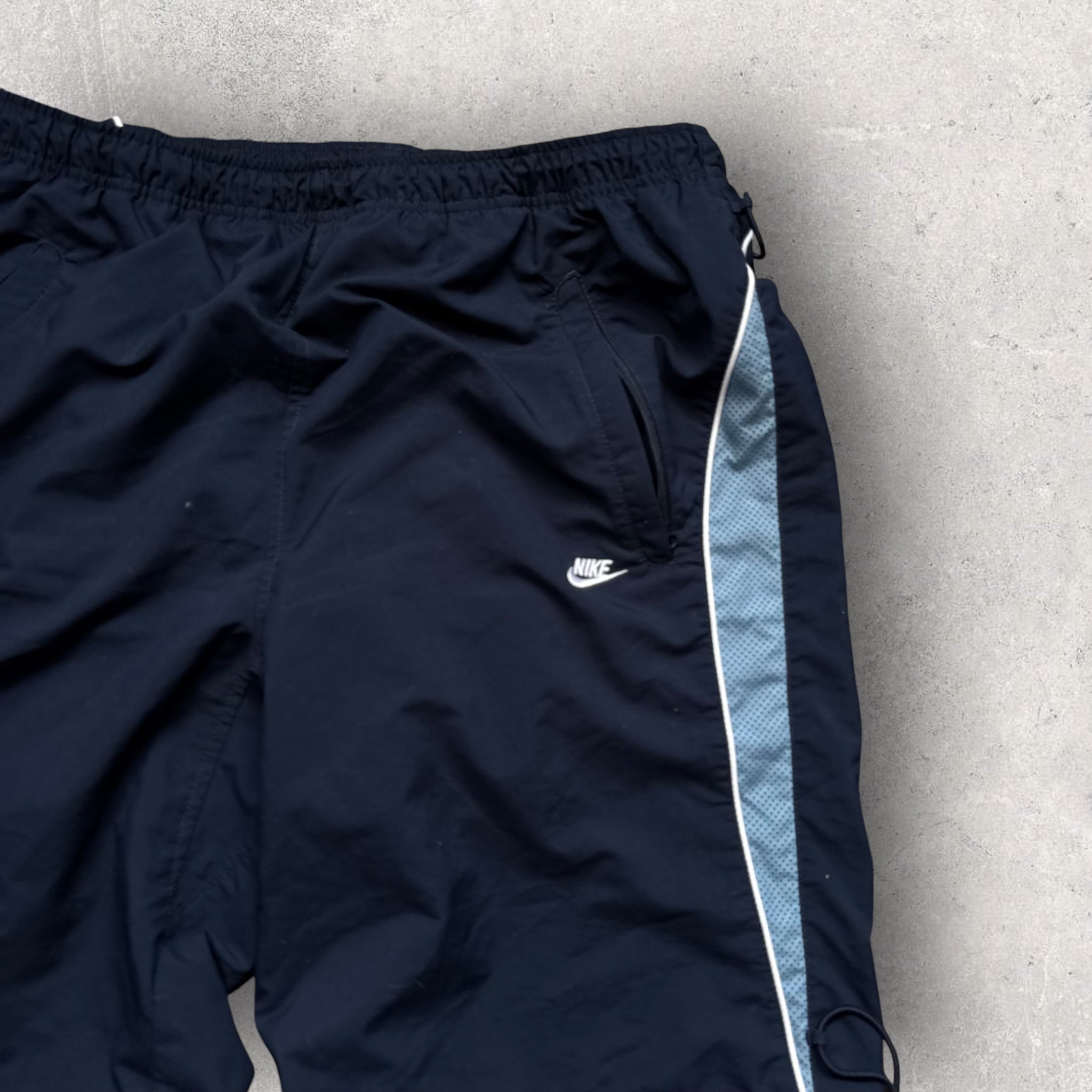 Vintage Nike Shorts (XL)