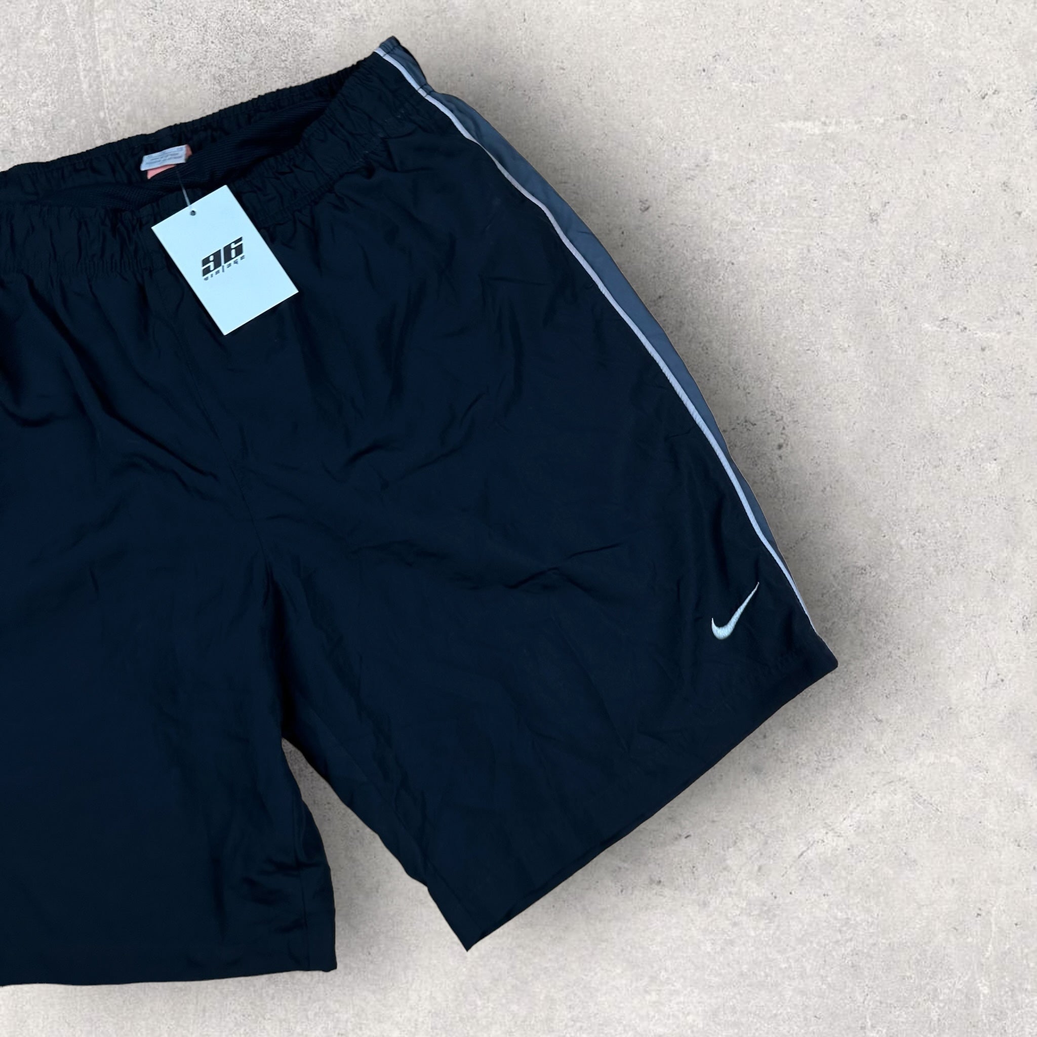 Vintage Nike Shorts (XL)