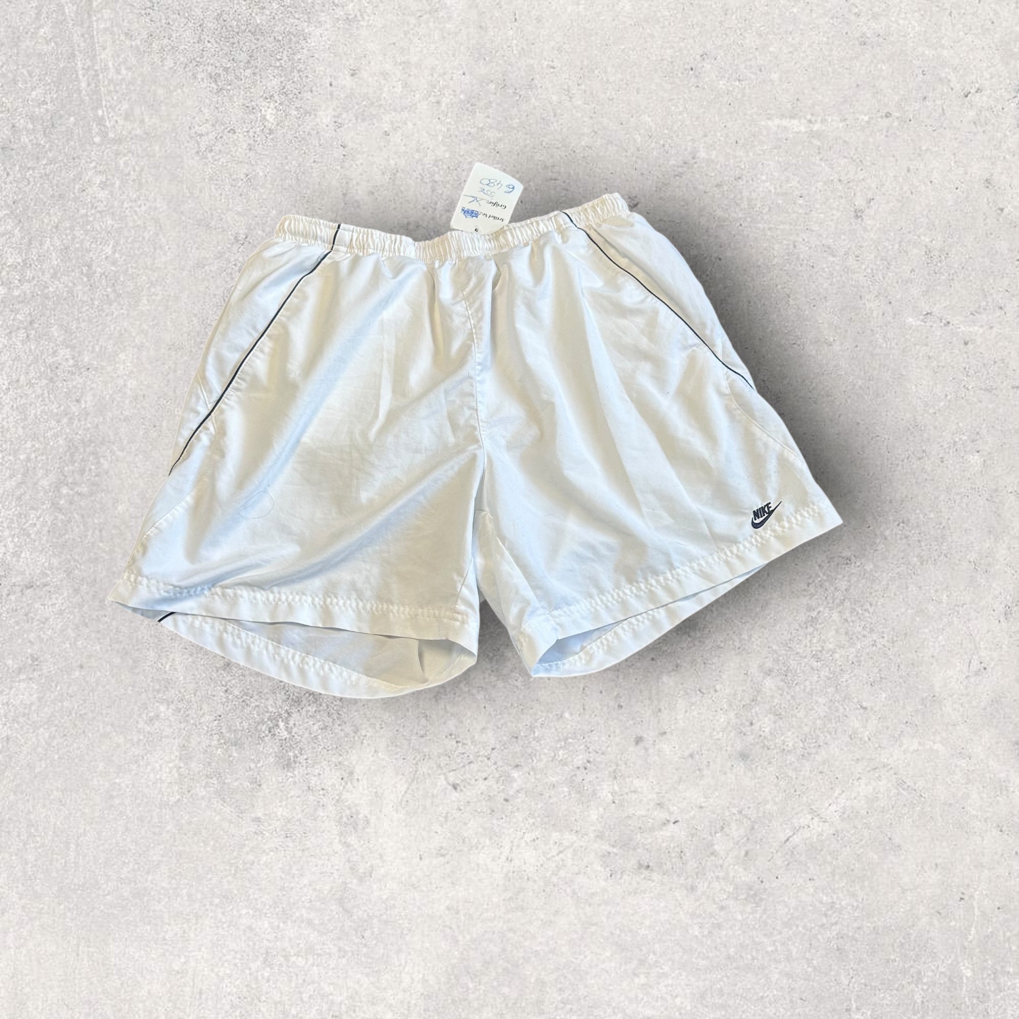 Vintage Nike Shorts (XL)