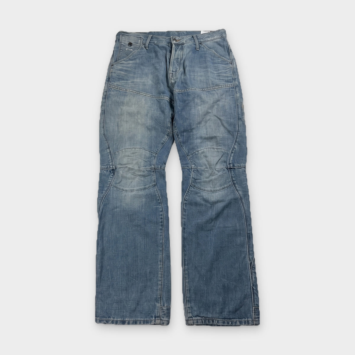 KI-Cover: Vintage G-Star Jeans (M), aus unseren Fotos geglättet (KI-Ansicht nach unseren Fotos)