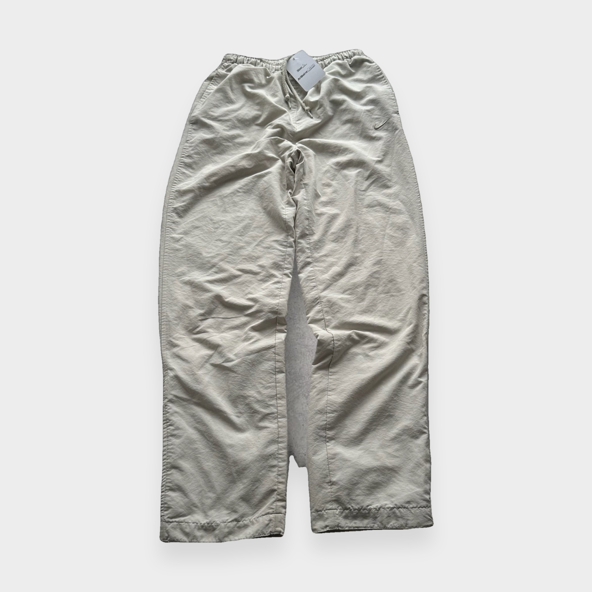 96VINTAGE Ghost-Mannequin — Vintage Nike Trackpants (S)