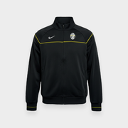 96VINTAGE Ghost-Mannequin — Vintage Nike Trackjacket (XL)