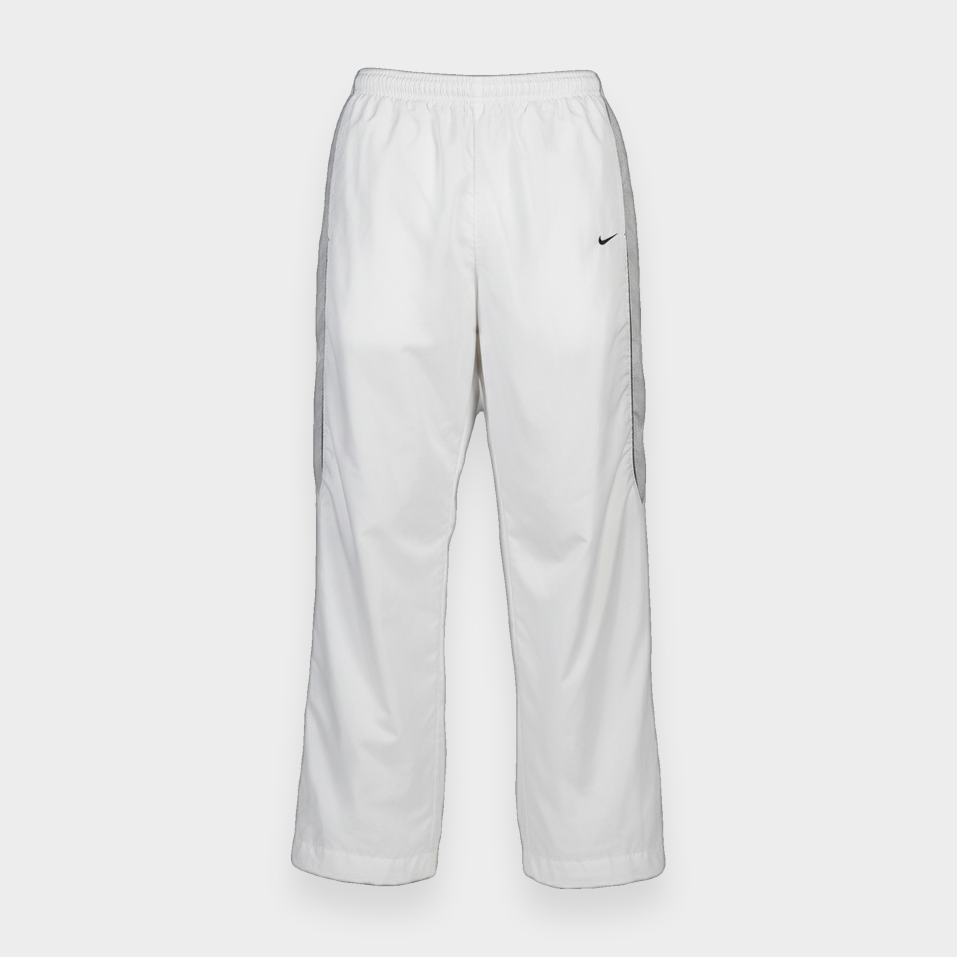 96VINTAGE Ghost-Mannequin — Vintage Nike Trackpants (M)