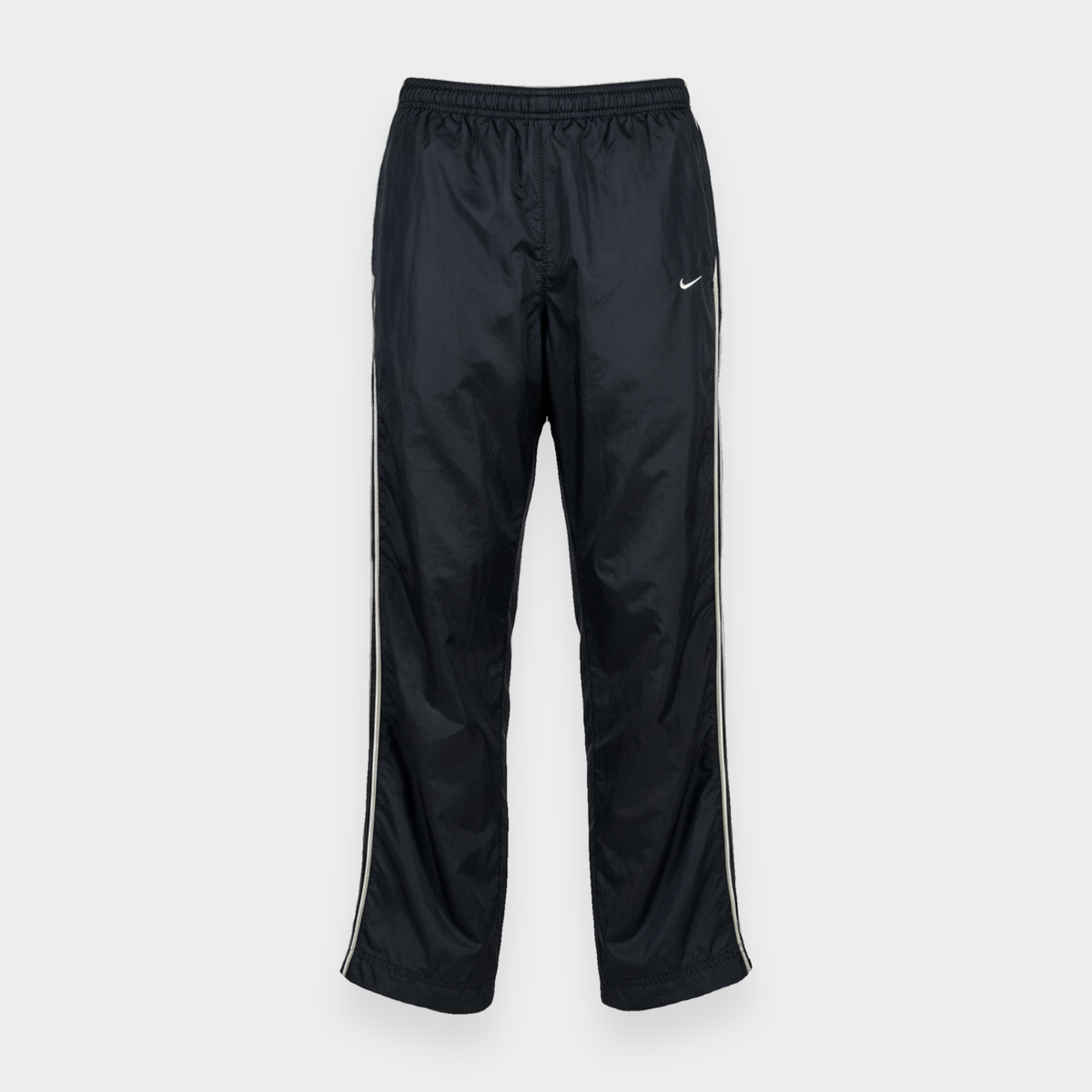 96VINTAGE Ghost-Mannequin — Vintage Nike Trackpants (M)