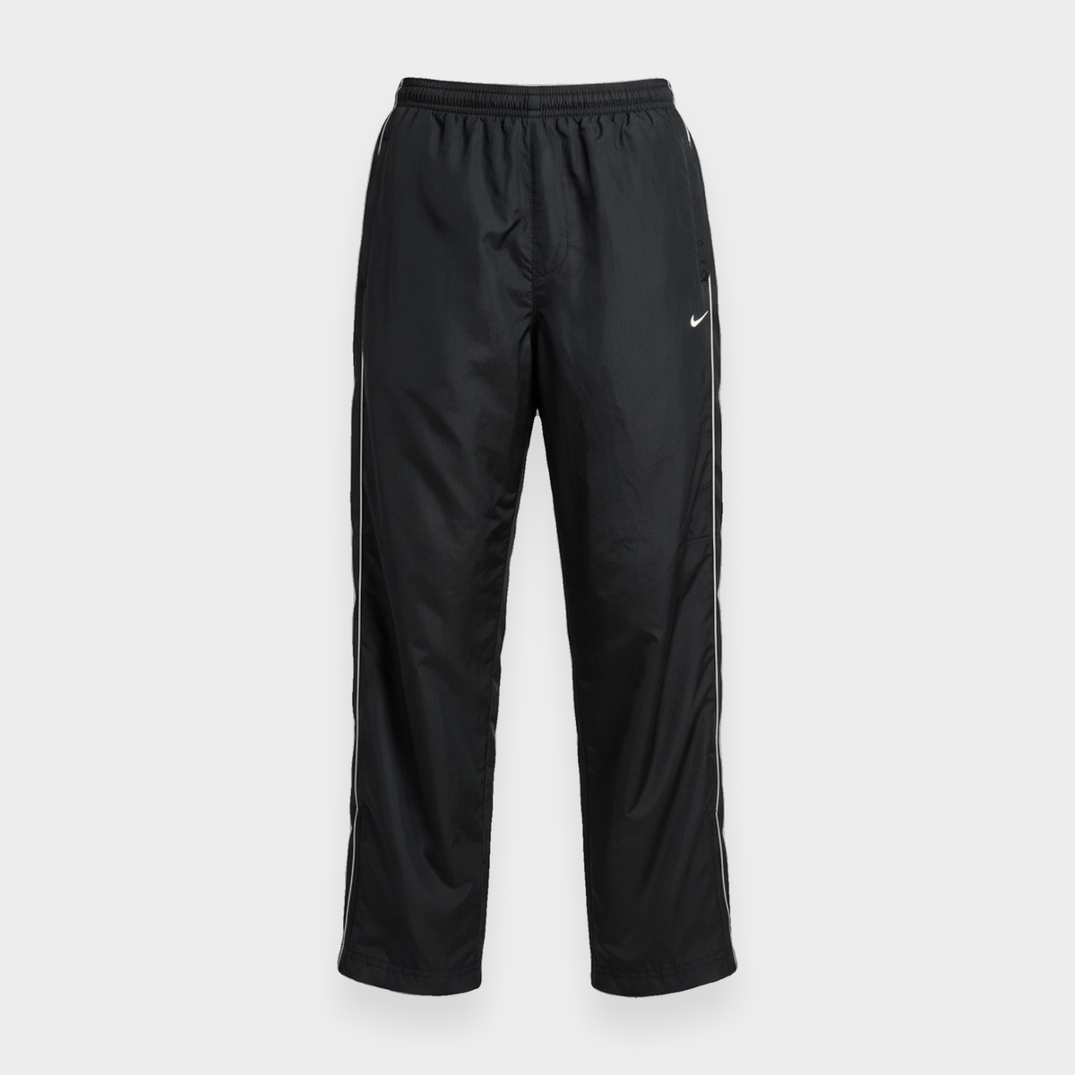 96VINTAGE Ghost-Mannequin — Vintage Nike Trackpants (L)