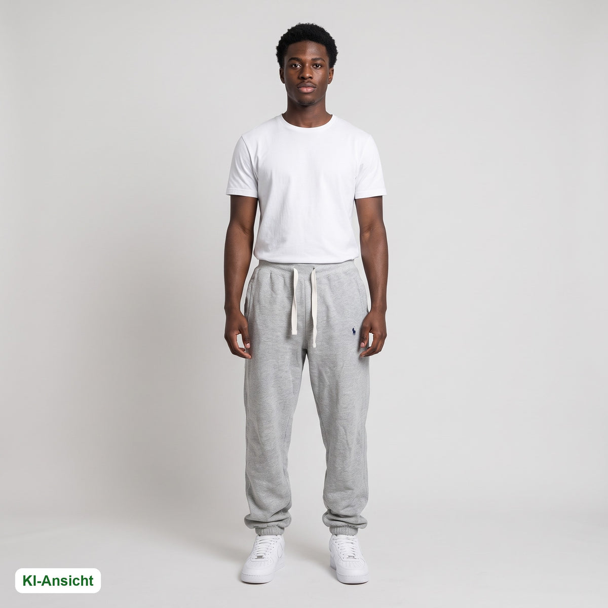 KI-Ansicht: Vintage Polo Ralph Lauren Trackpants (XS) getragen (KI-Visualisierung, Zustand siehe echte Fotos)