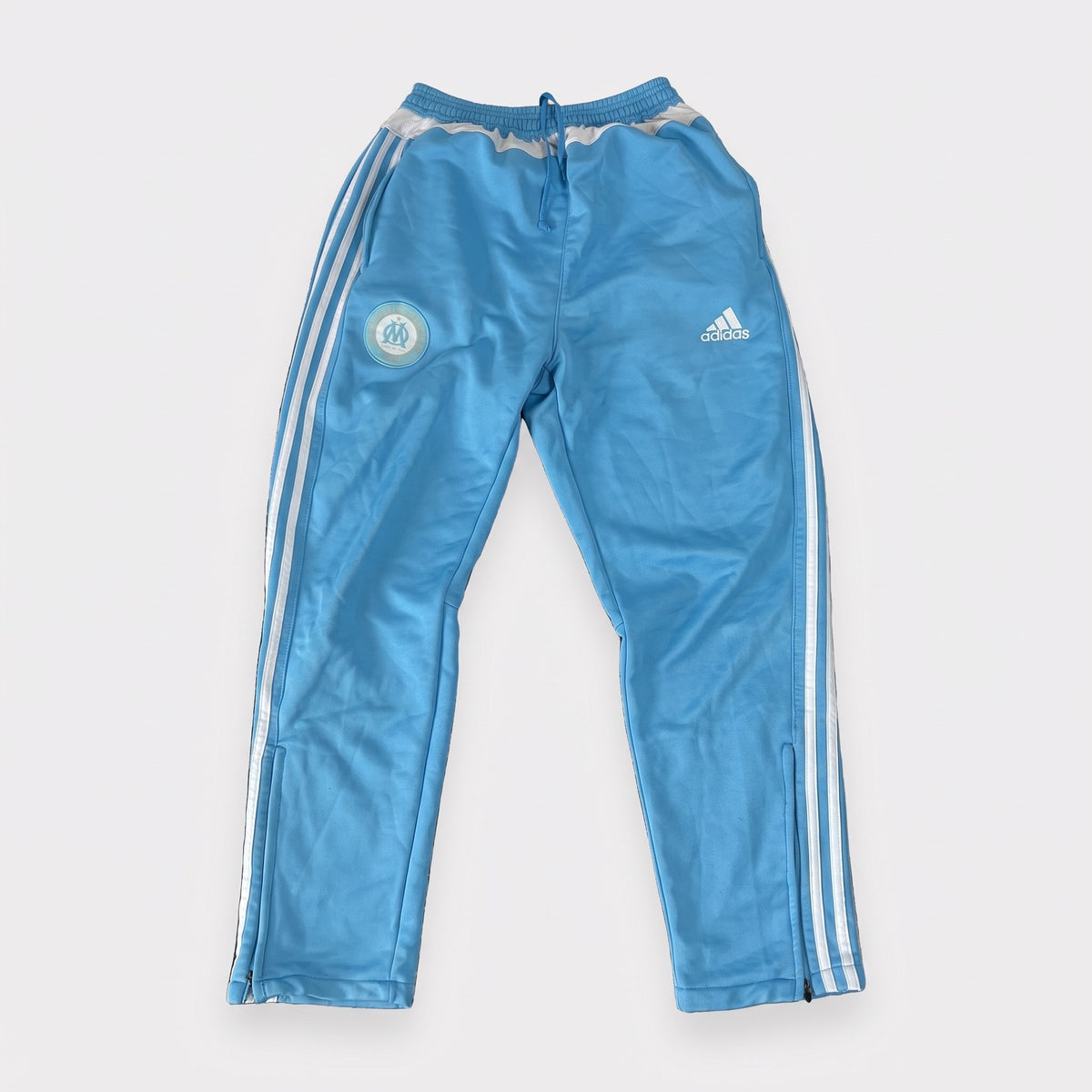 KI-Cover: Vintage Adidas Trackpants (S), aus unseren Fotos geglättet (Zustand siehe echte Fotos)