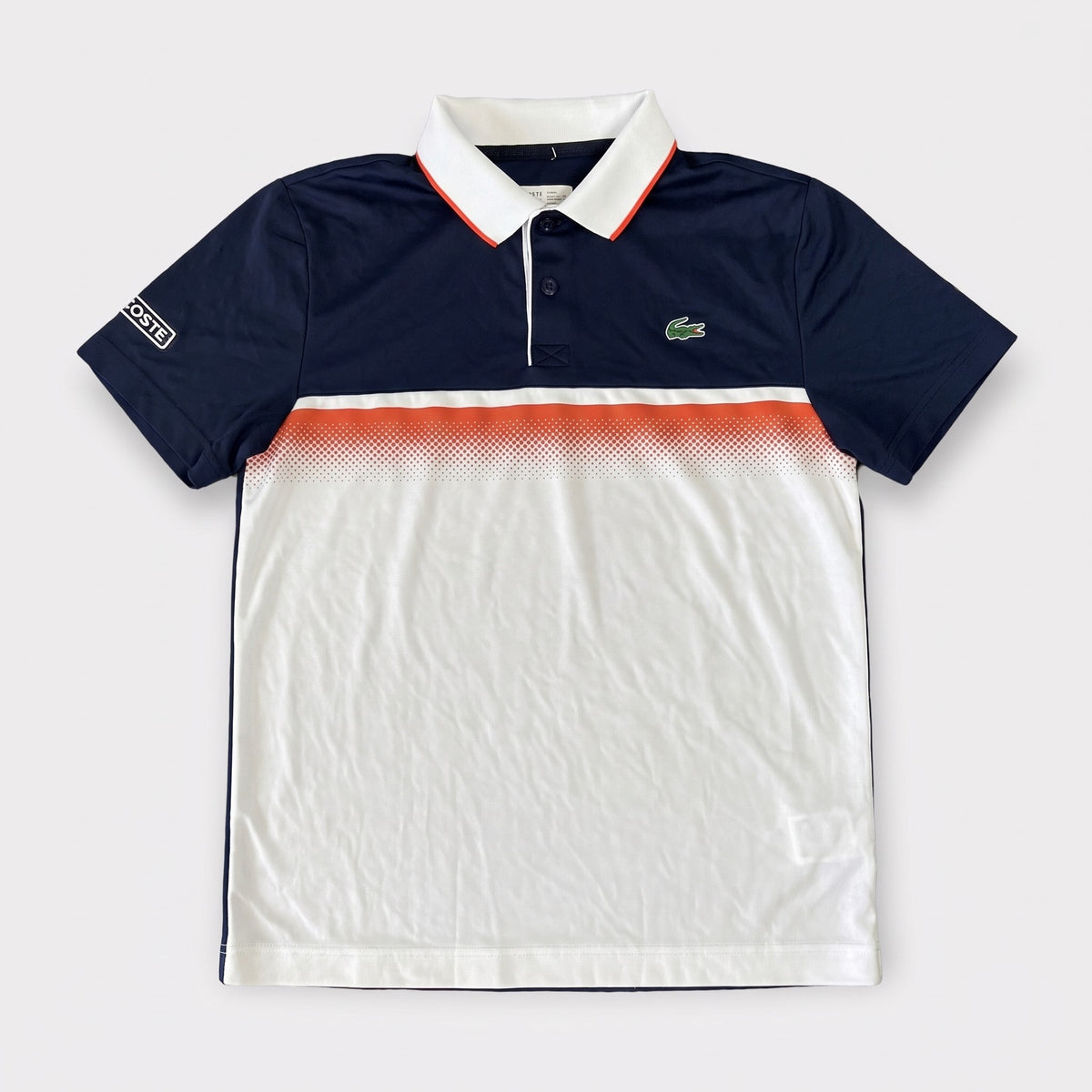 KI-Cover: Vintage Lacoste Poloshirt (S), aus unseren Fotos geglättet (Zustand siehe echte Fotos)