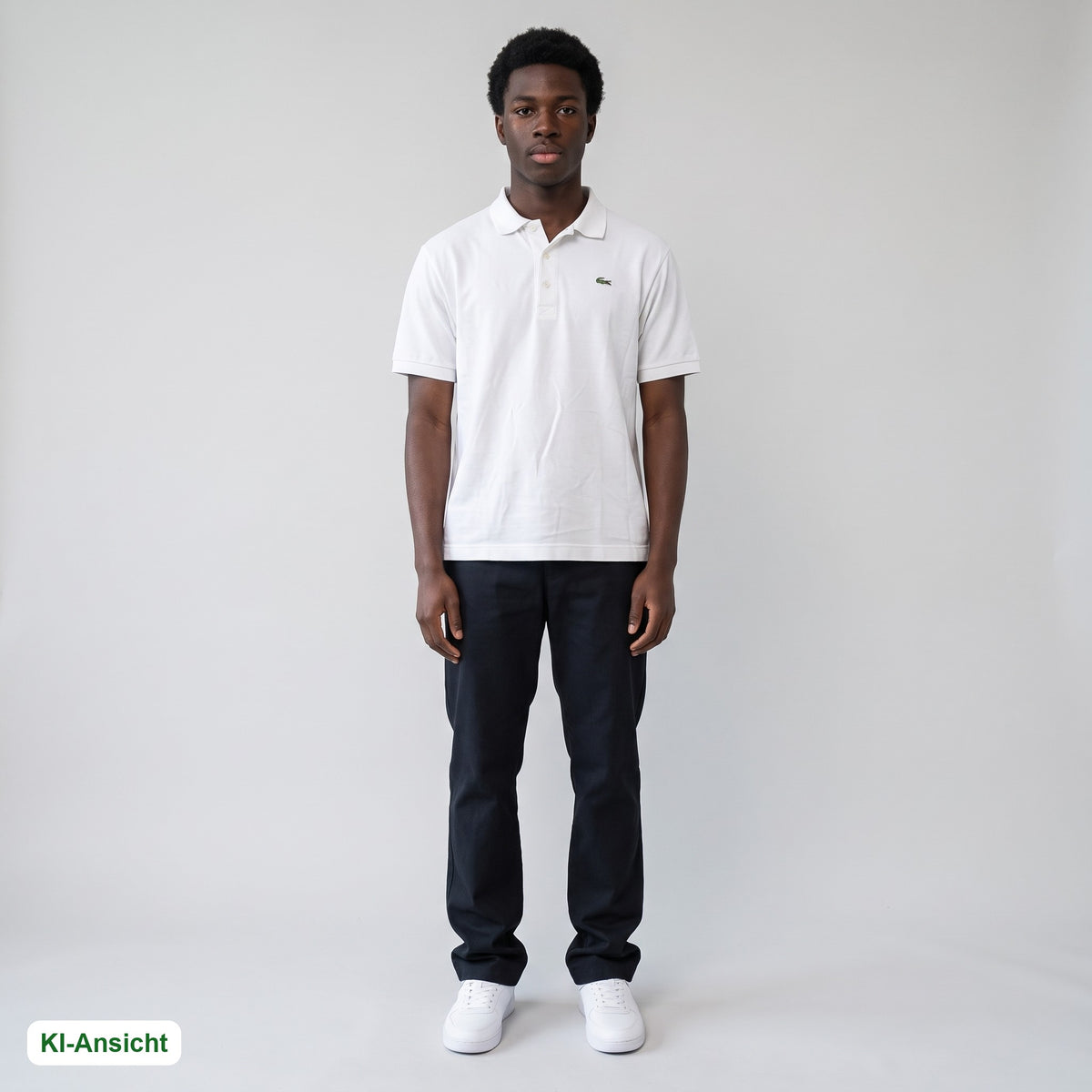 KI-Ansicht: Vintage Lacoste Poloshirt (M) getragen (KI-Visualisierung, Zustand siehe echte Fotos)