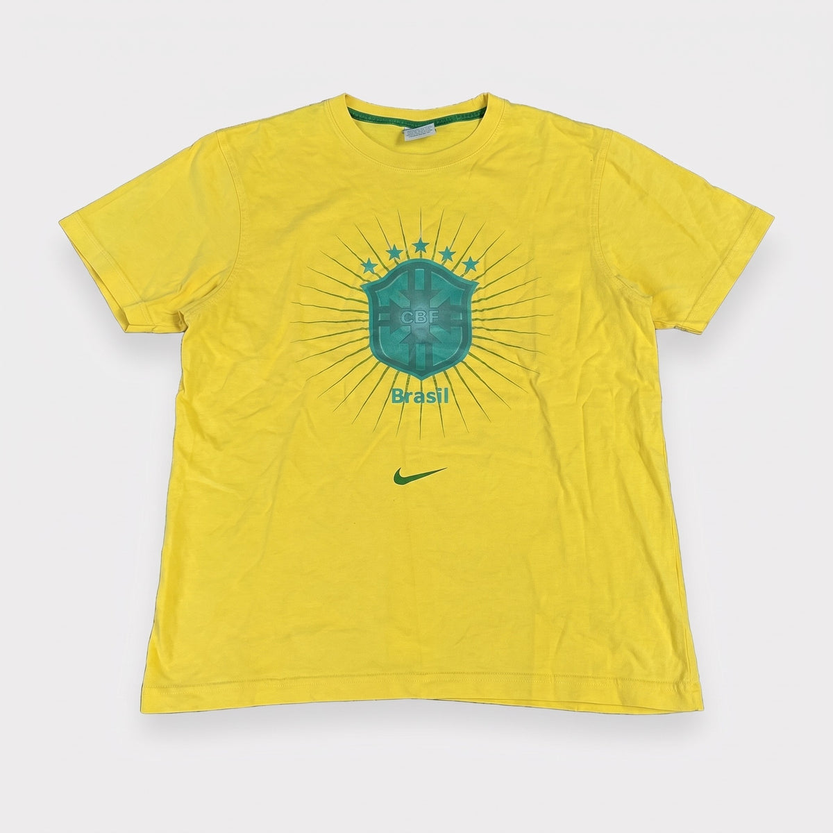 KI-Cover: Vintage Nike T-Shirt (M), aus unseren Fotos geglättet (Zustand siehe echte Fotos)