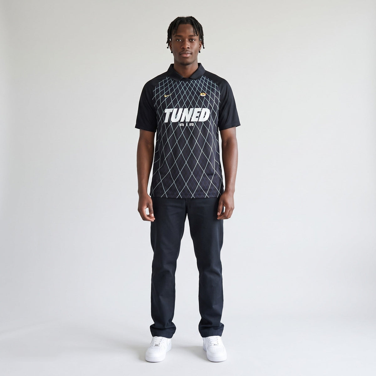 KI-Ansicht: Vintage Nike TN Trikot (XS) getragen (KI-Visualisierung, Zustand siehe echte Fotos)