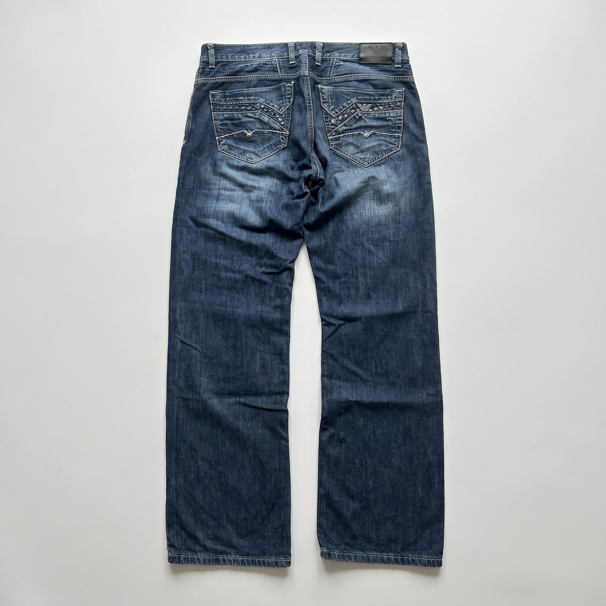 KI-Cover: Vintage Armani Jeans (W37 L34), aus unseren Fotos geglättet (Zustand siehe echte Fotos)