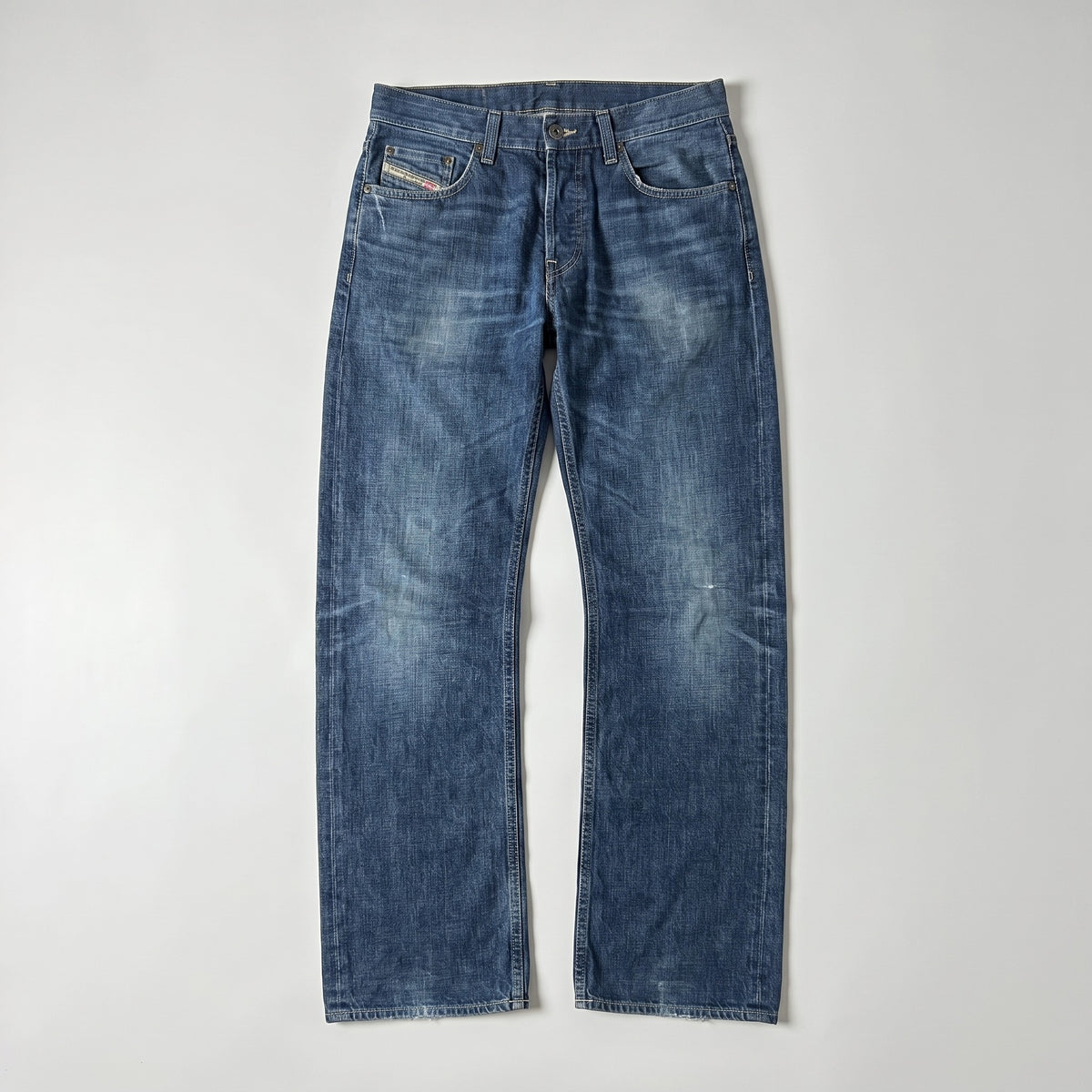 KI-Cover: Vintage Diesel Jeans (W33 L37), aus unseren Fotos geglättet (Zustand siehe echte Fotos)
