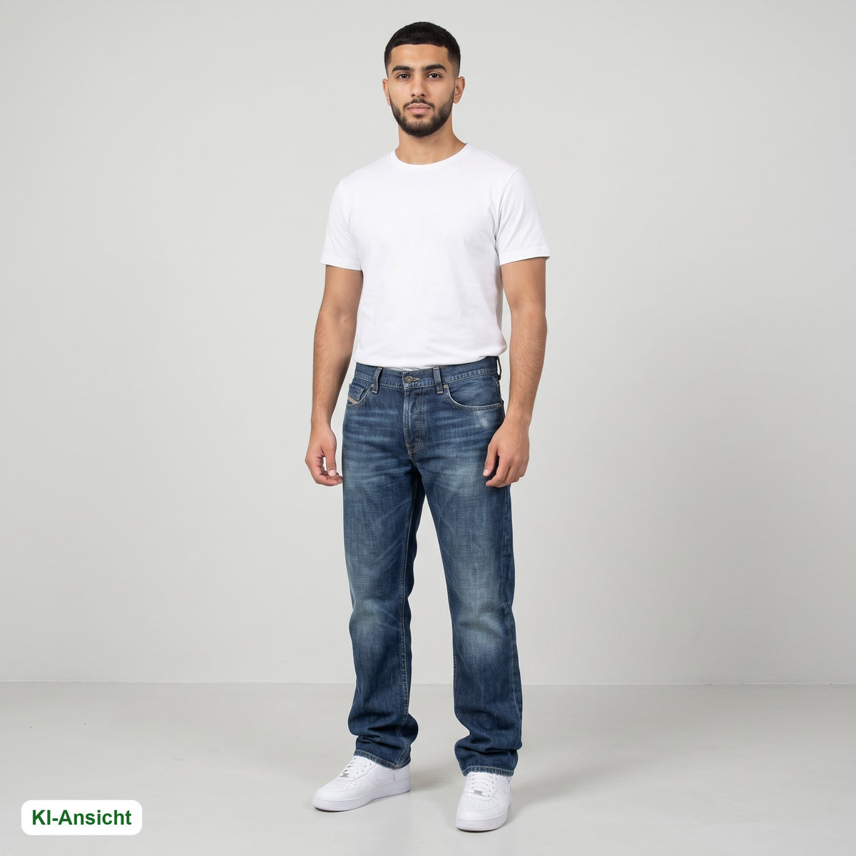 KI-Ansicht: Vintage Diesel Jeans (W33 L37) getragen (KI-Visualisierung, Zustand siehe echte Fotos)