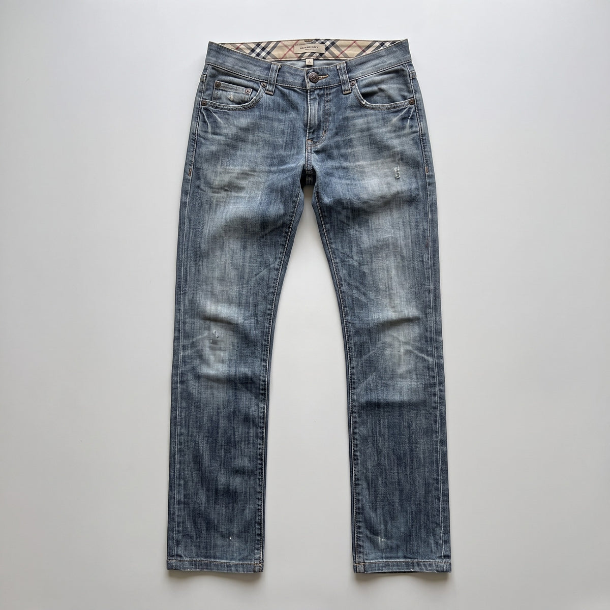 KI-Cover: Vintage Burberry Jeans (W32 L34), aus unseren Fotos geglättet (Zustand siehe echte Fotos)