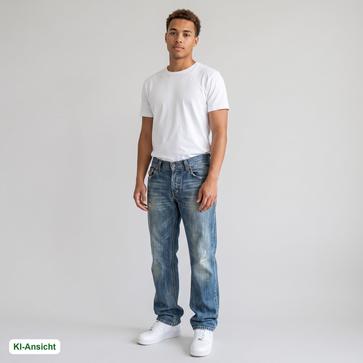 KI-Ansicht: Vintage D&G Jeans (W26 L30) getragen (KI-Visualisierung, Zustand siehe echte Fotos)