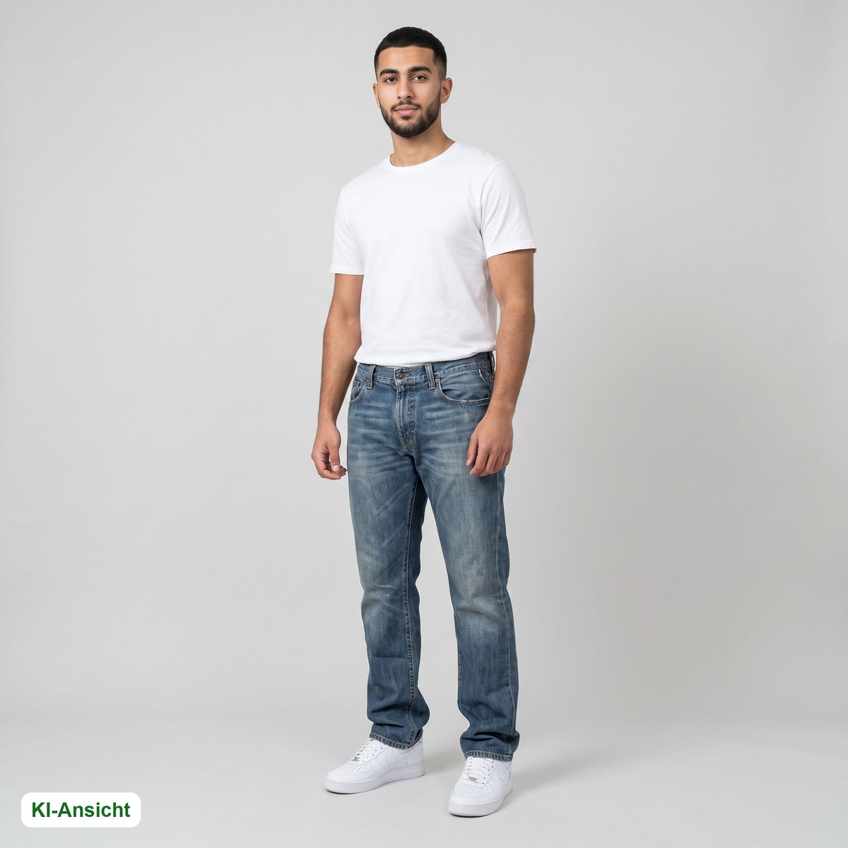 KI-Ansicht: Vintage Armani Jeans (W39 L34) getragen (KI-Visualisierung, Zustand siehe echte Fotos)