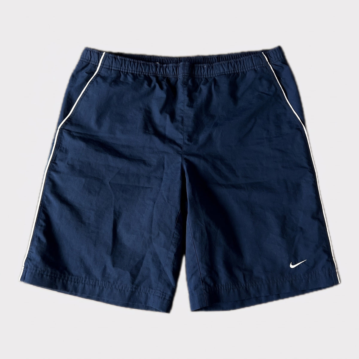 KI-Cover: Vintage Nike Shorts (XL), aus unseren Fotos geglättet (Zustand siehe echte Fotos)