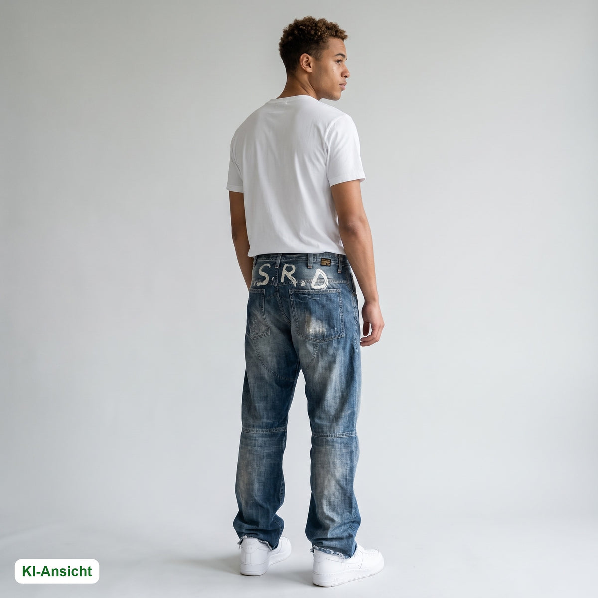 KI-Ansicht: Vintage G-Star Jeans (W36 L36) getragen (KI-Visualisierung, Zustand siehe echte Fotos)