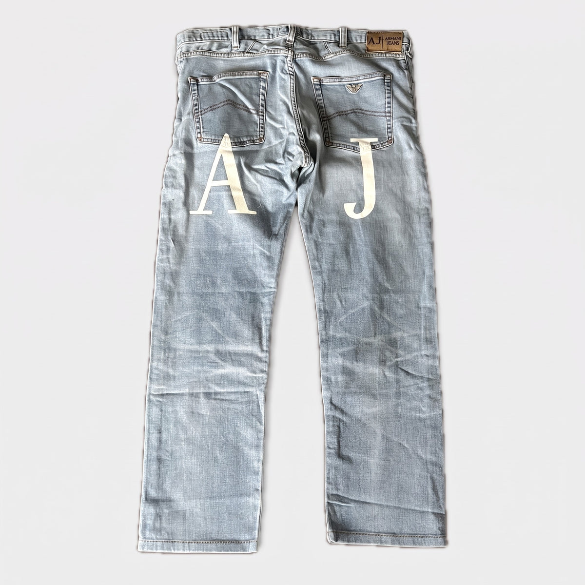 KI-Cover: Vintage Armani Jeans (W34 L29), aus unseren Fotos geglättet (Zustand siehe echte Fotos)