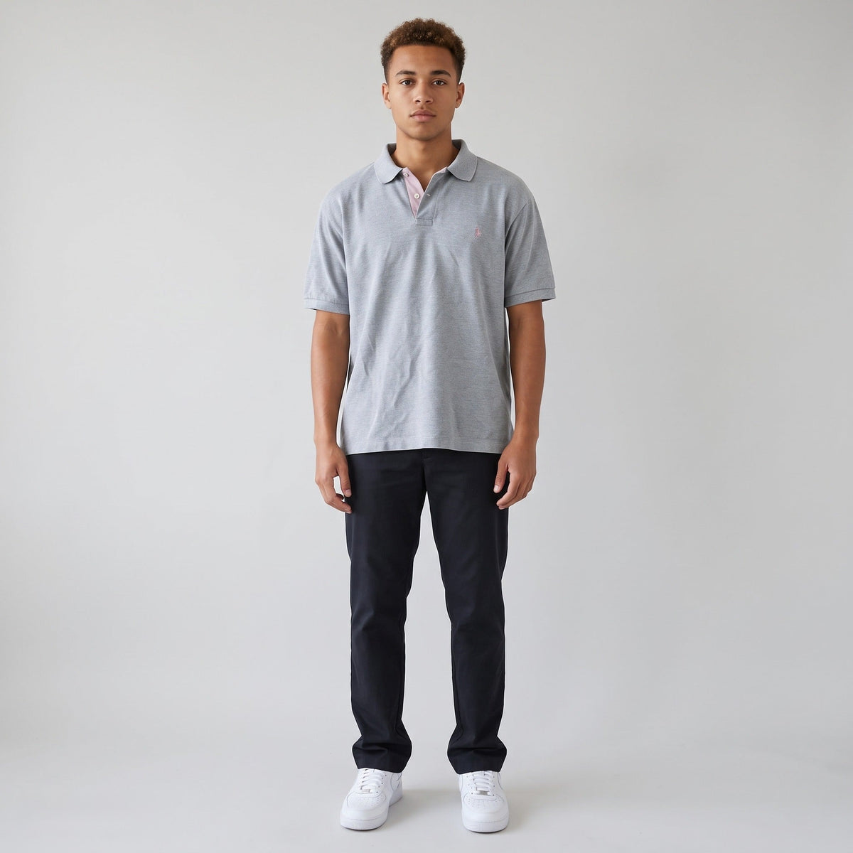 KI-Ansicht: Vintage Polo Ralph Lauren Poloshirt (M) getragen (KI-Visualisierung, Zustand siehe echte Fotos)