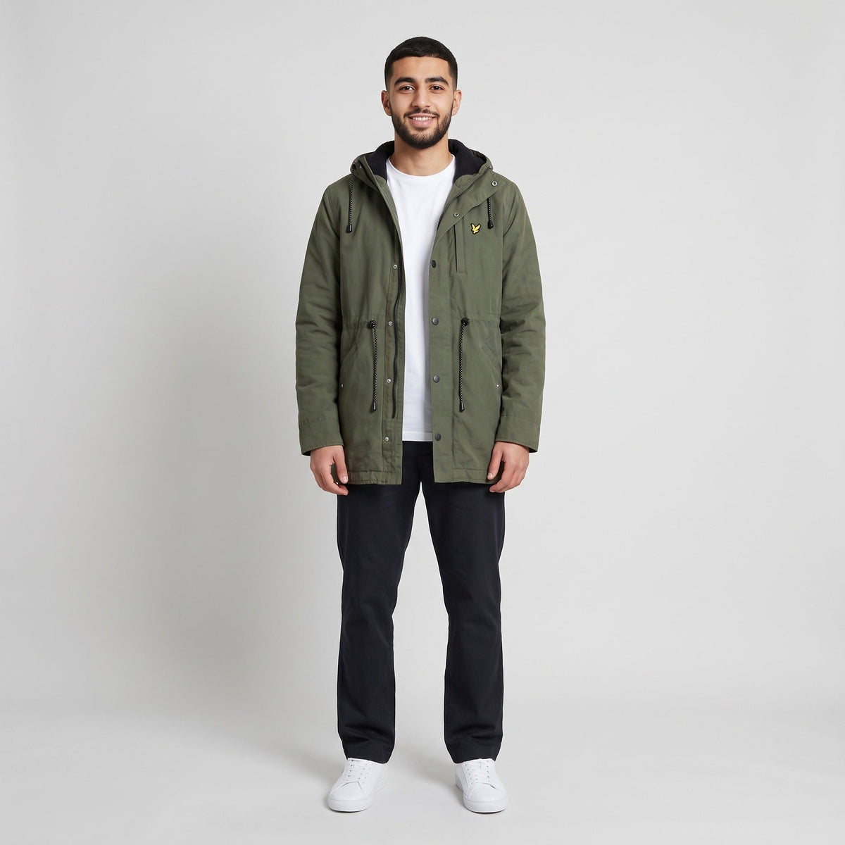KI-Ansicht: Vintage Lyle & Scott Winterjacke (M) getragen (KI-Visualisierung, Zustand siehe echte Fotos)