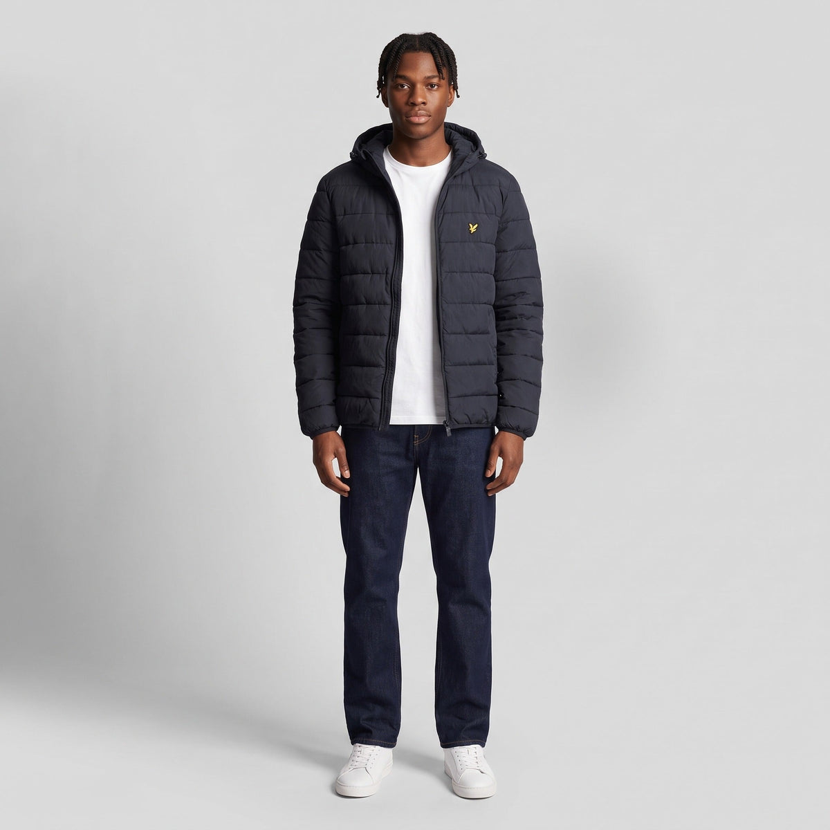 KI-Ansicht: Vintage Lyle & Scott Winterjacke (S) getragen (KI-Visualisierung, Zustand siehe echte Fotos)