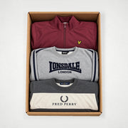 Casual Mystery Box mit drei Oberteilen von Lyle & Scott, Lonsdale und Fred Perry (Beispiel)