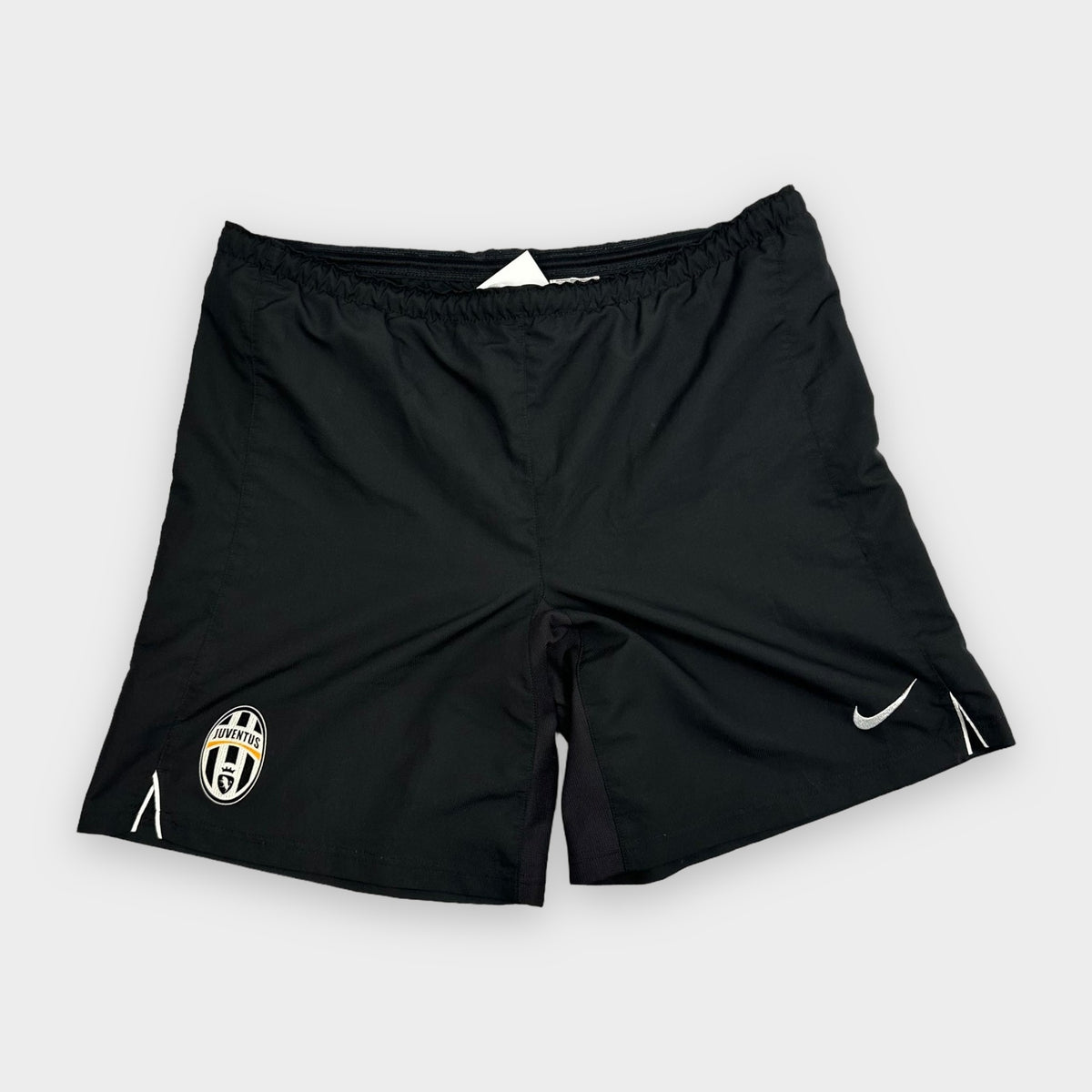 Vintage Nike Juventus short (M) – Einzelstück bei 96vintage, Foto 1