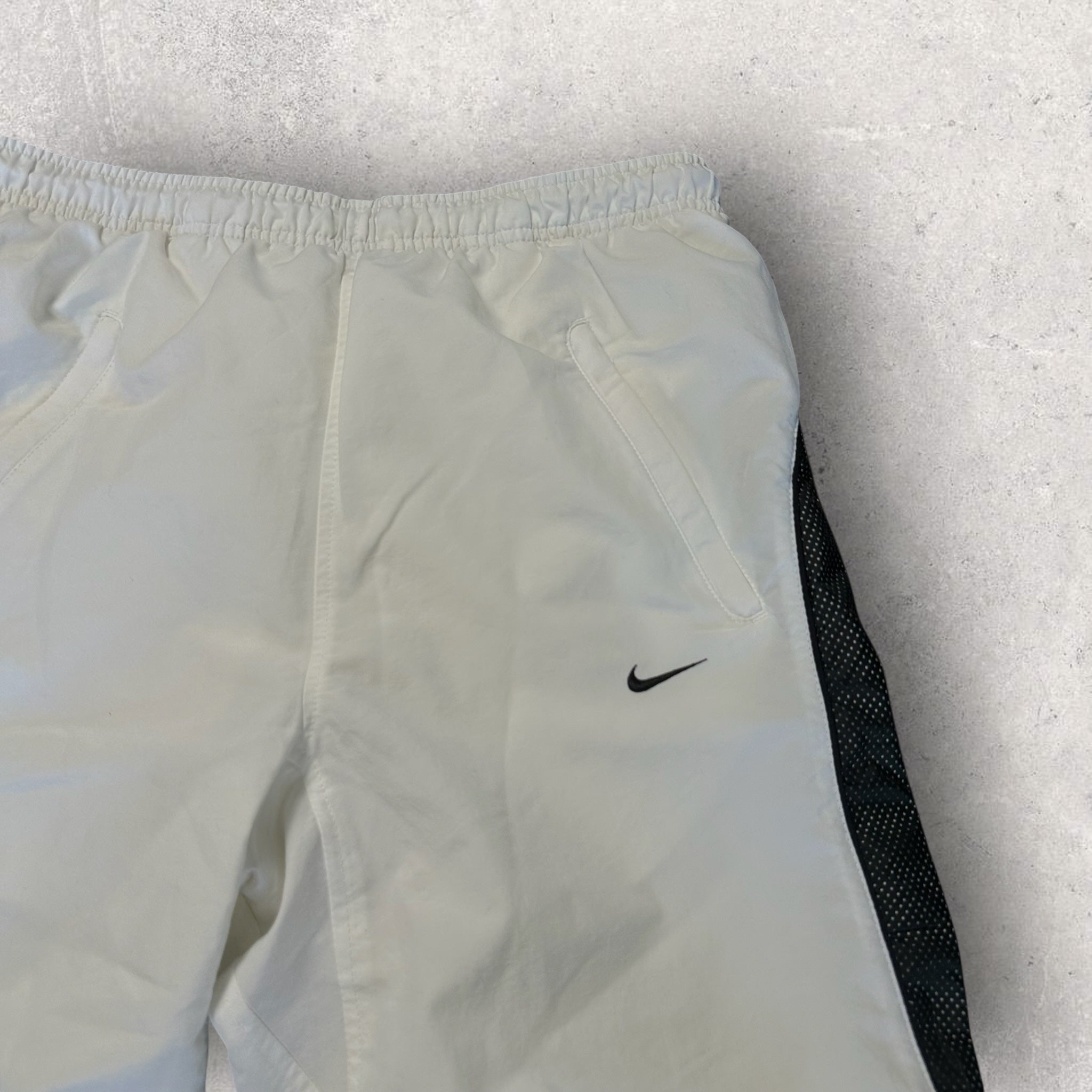 Vintage Nike Shorts (M)