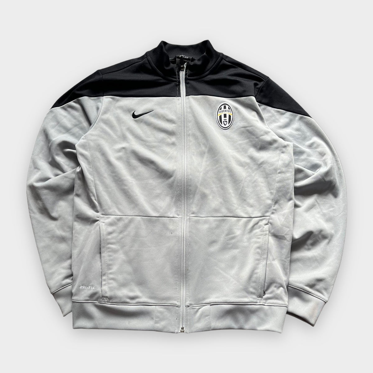 Vintage Nike Juventus Trainingsjacke (S) – Einzelstück bei 96vintage, Foto 1