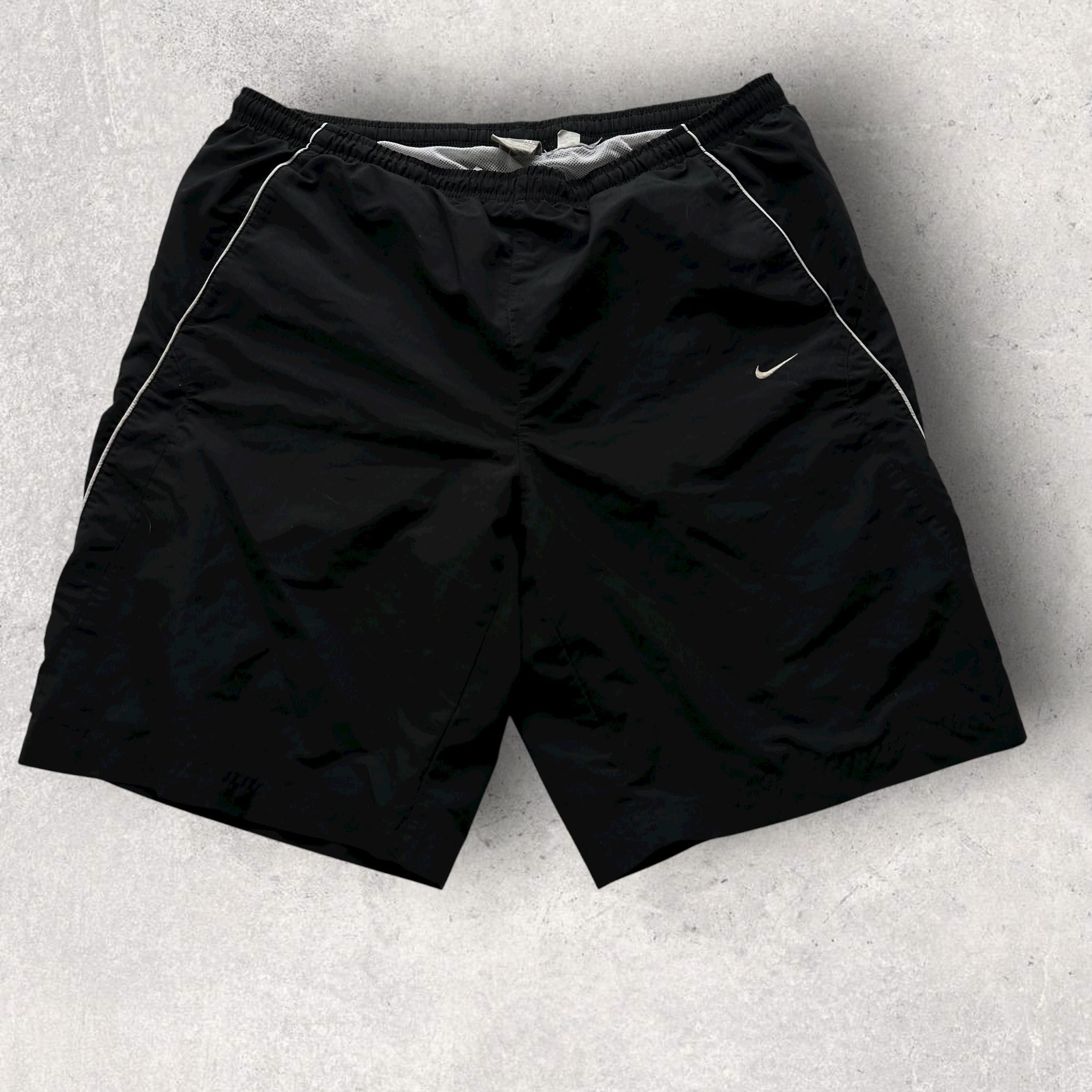 mens vintage nike shorts