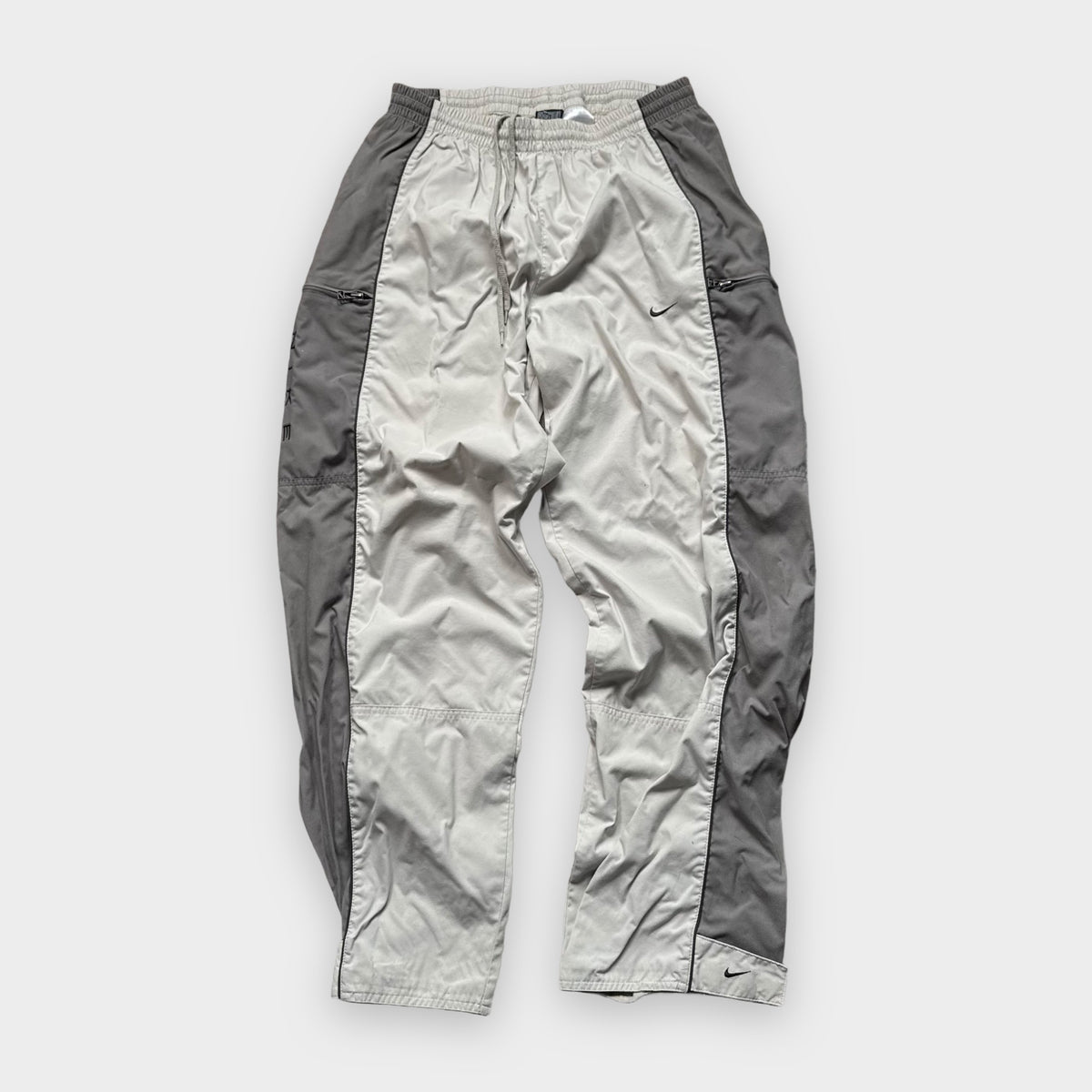 Vintage Nike Trackpants (L) – Einzelstück bei 96vintage, Foto 1