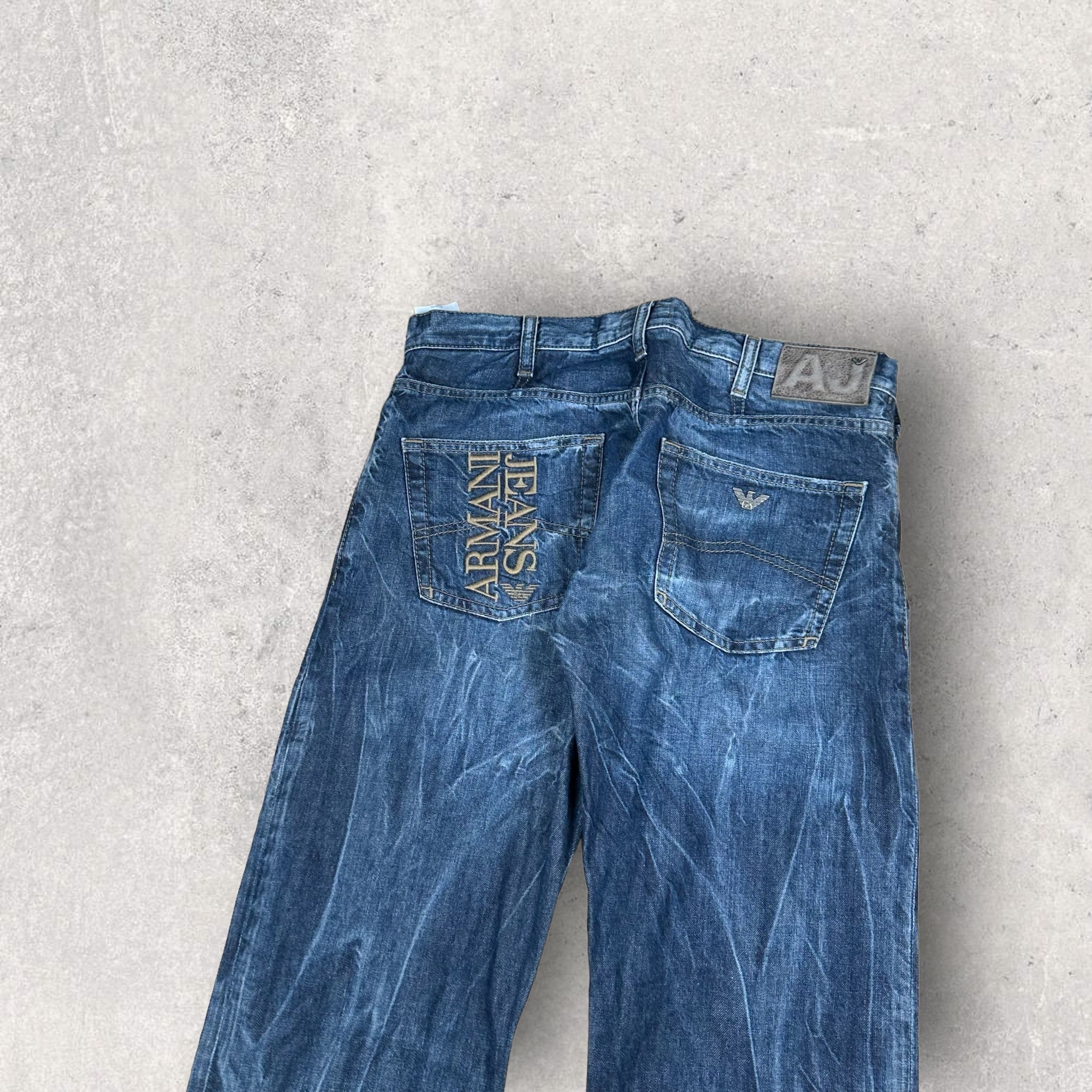 Vintage Armani Jeans (33)