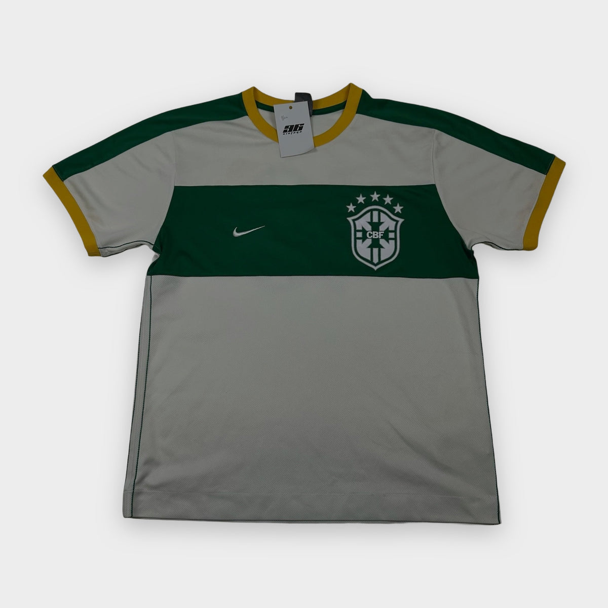 Vintage Nike Brasilien Trikot (M) – Einzelstück bei 96vintage, Foto 1