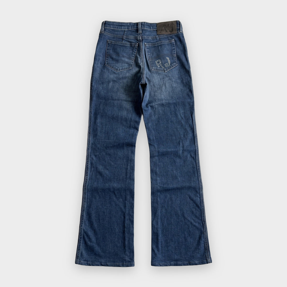 KI-Cover: Vintage Armani Jeans (W27 L30), aus unseren Fotos geglättet (Zustand siehe echte Fotos)