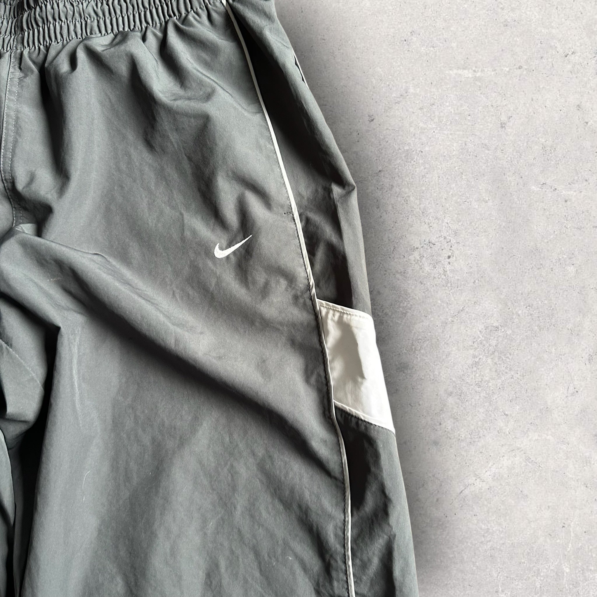 Vintage Nike Trackpants (XL)
