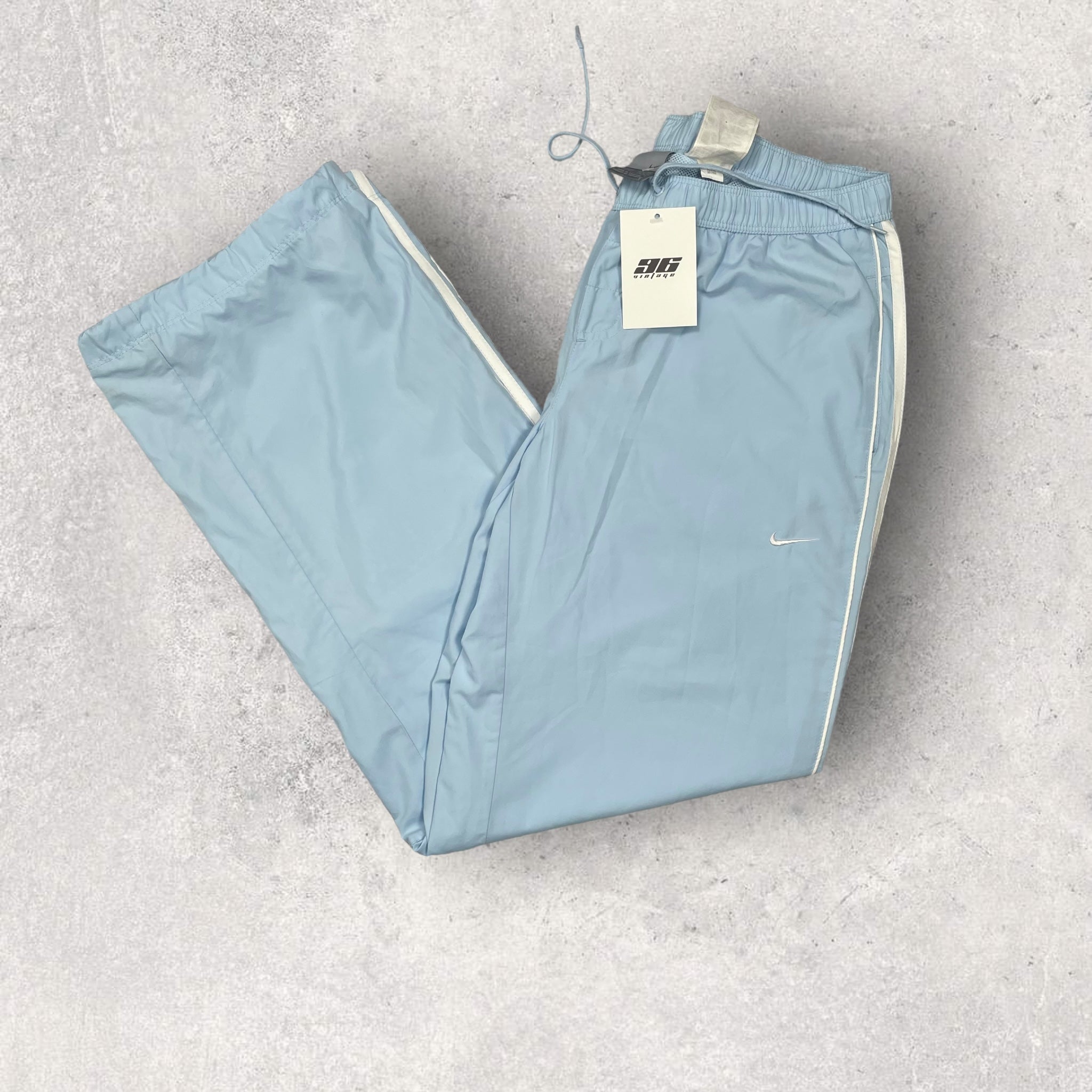 Vintage Nike track pants (M)