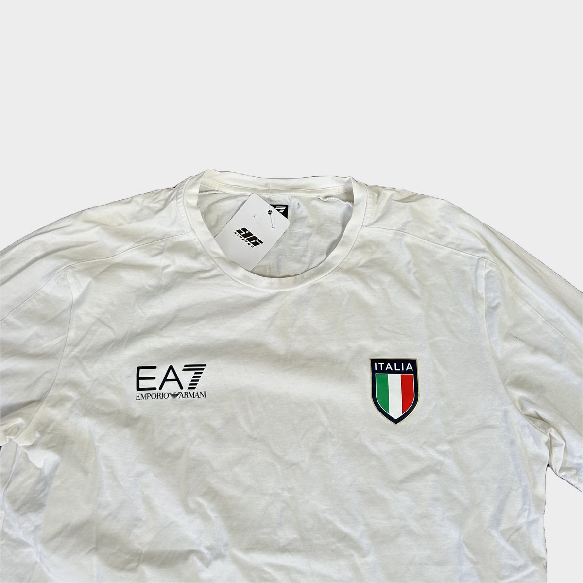 Vintage Armani T-Shirt (L)