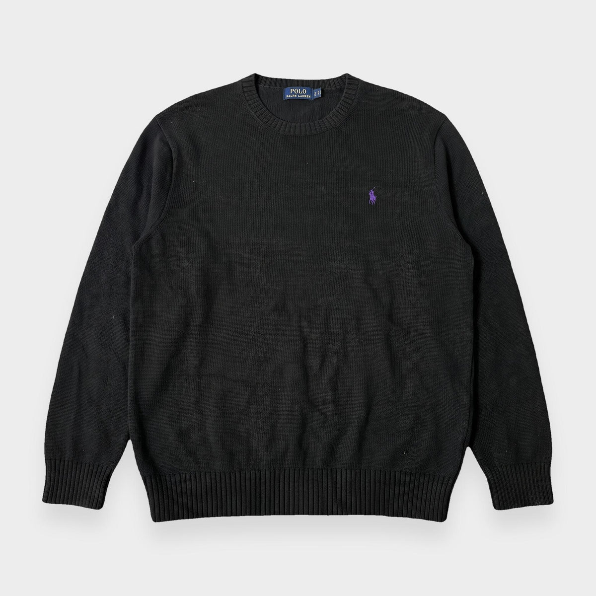 KI-Cover: Vintage Polo Ralph Lauren Sweater (XL), glatt gelegt (aus unseren echten Fotos dieses Teils)