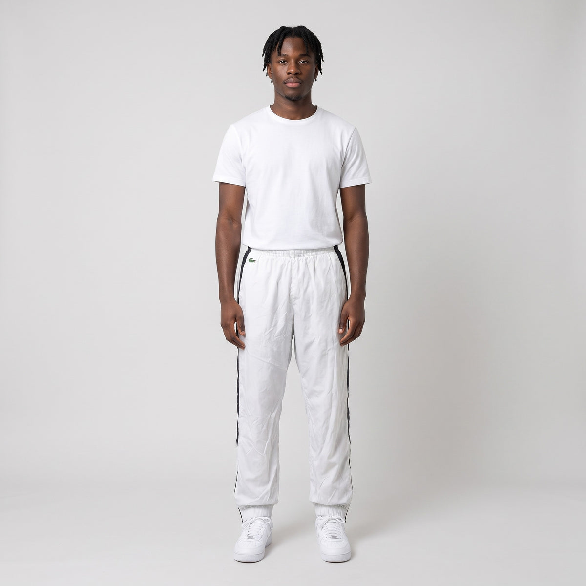 KI-Ansicht: Vintage Lacoste Trackpants (S) getragen (aus unseren echten Fotos dieses Teils)