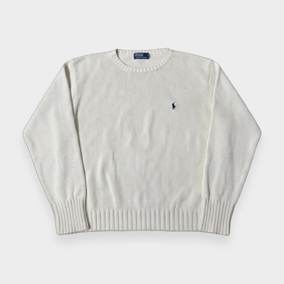 KI-Cover: Vintage Polo Ralph Lauren Sweater (XL), glatt gelegt (aus unseren echten Fotos dieses Teils)