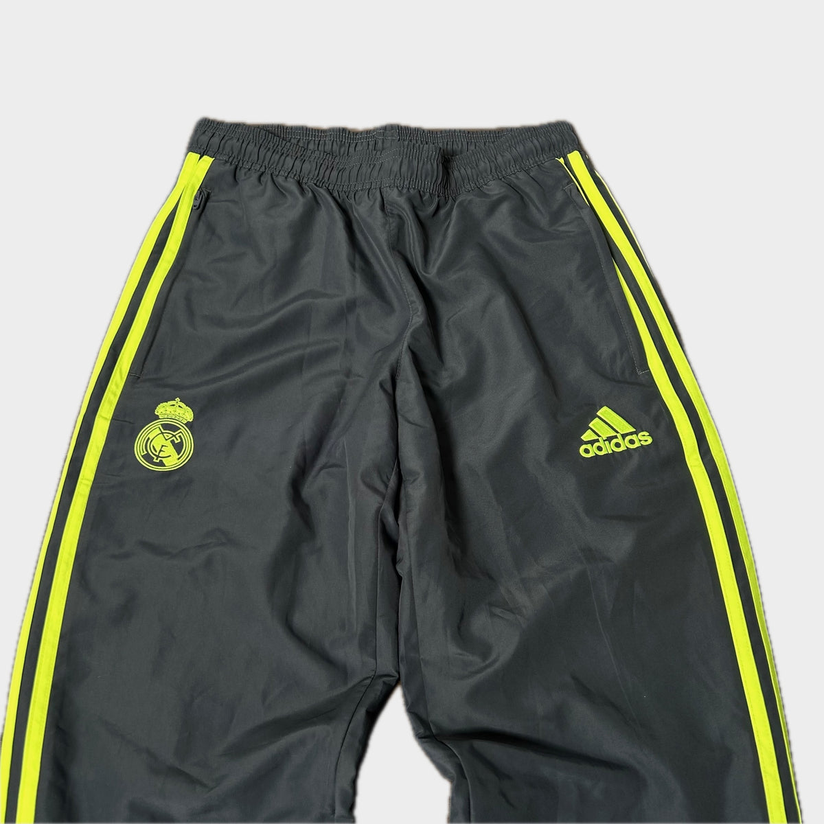 Vintage Adidas Trackpants (S)