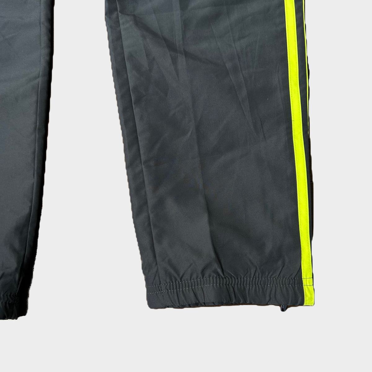 Vintage Adidas Trackpants (S)