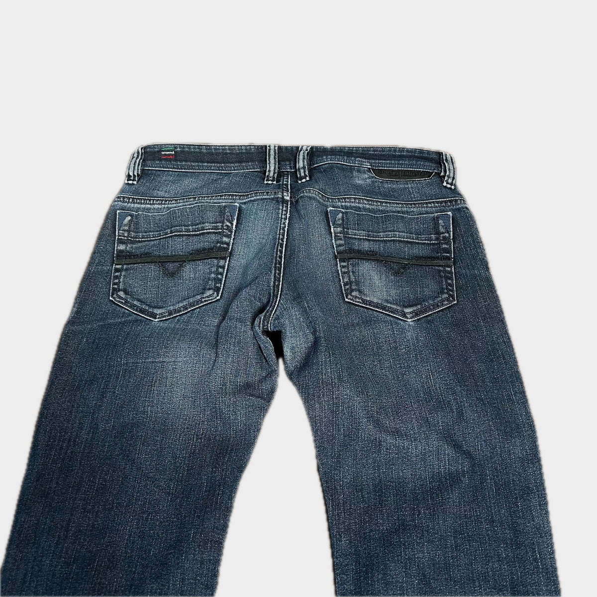 Vintage Diesel Jeans (W33 L33)
