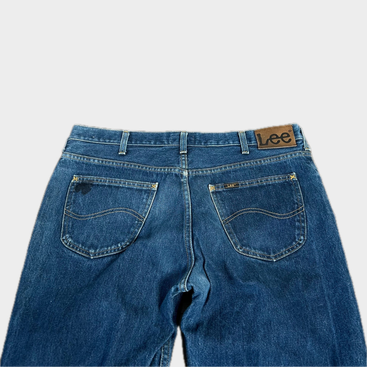 Vintage Lee Jeans (W38)