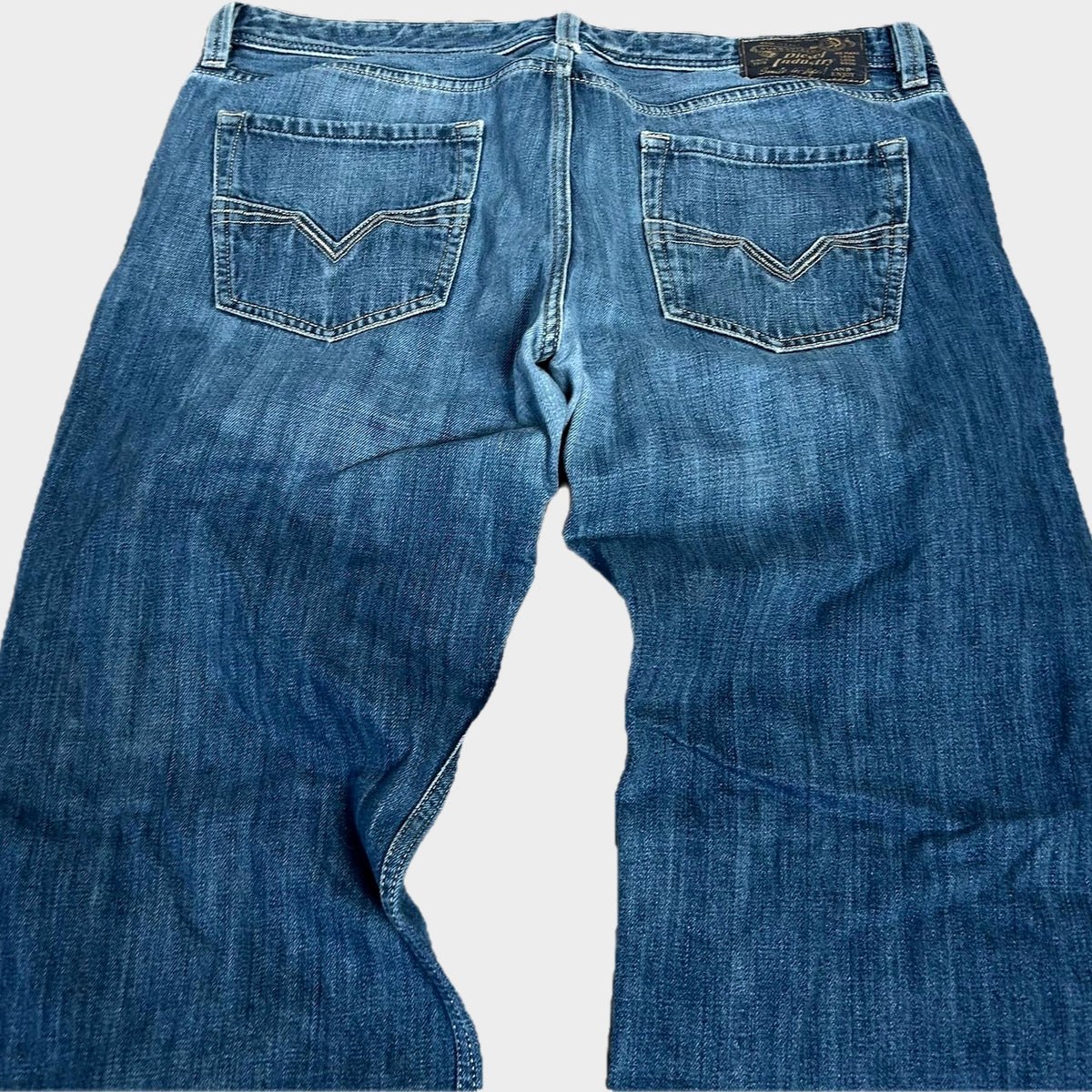 Vintage Diesel Jeans (W38 L34), echtes Foto