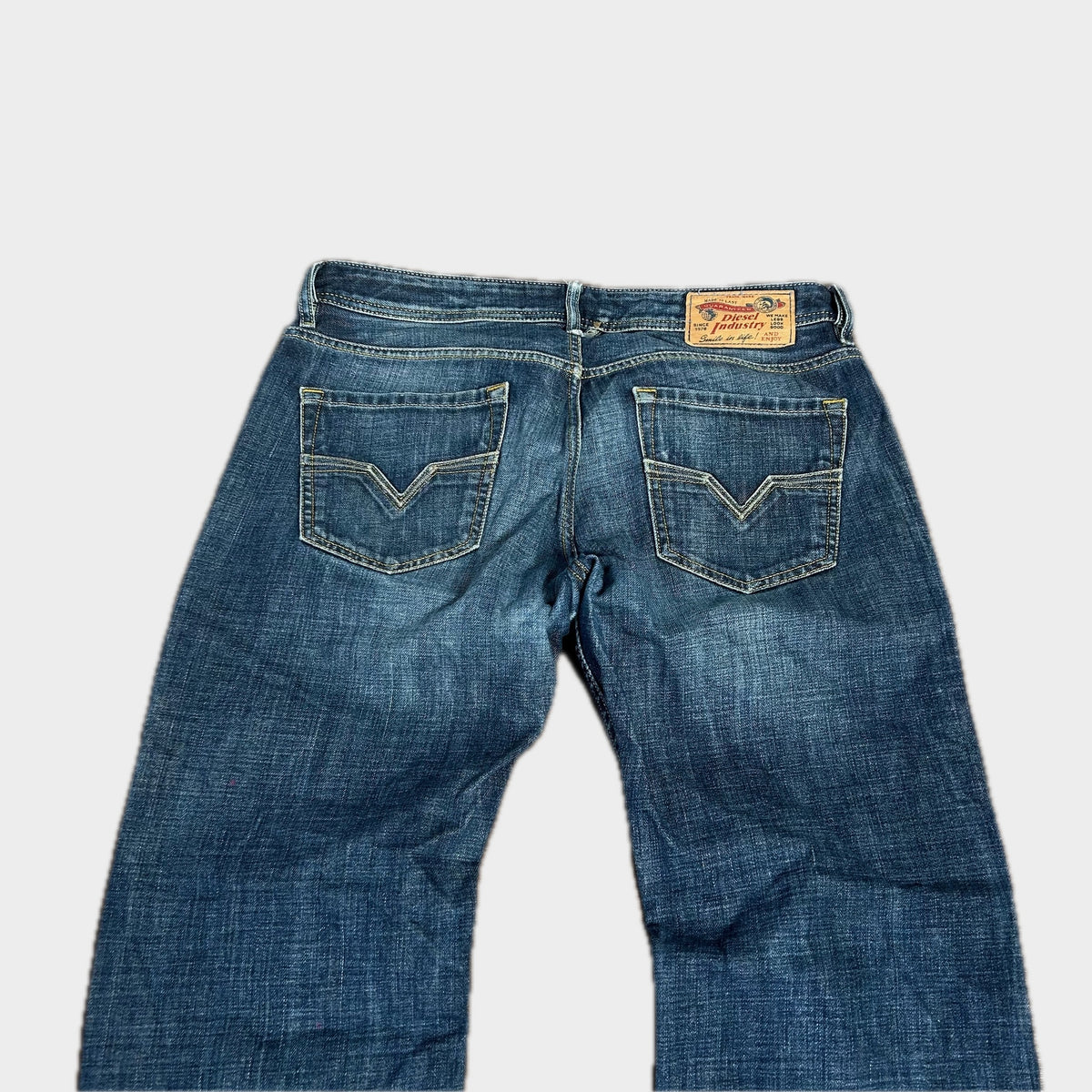 Vintage Diesel Jeans (W34 L30)
