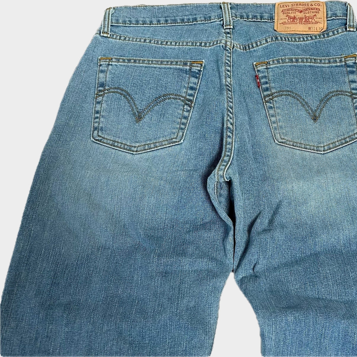 Vintage Levi's Jeans (W32 L30), echtes Foto